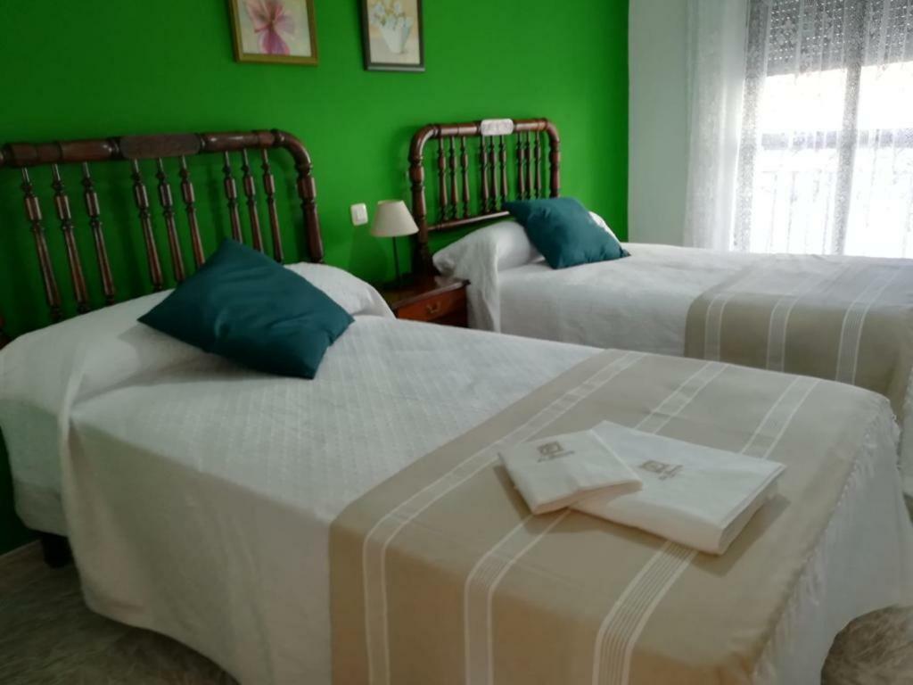 Casa Rural La Herencia Alía Екстериор снимка